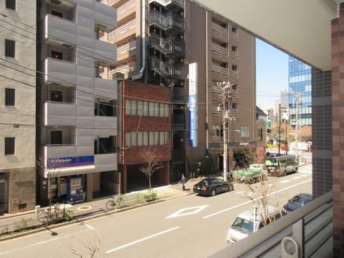 中央区新川２丁目のマンション