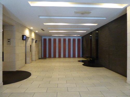中央区新川２丁目のマンション