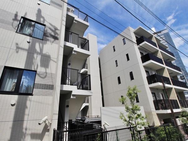 渋谷区代々木３丁目のマンション