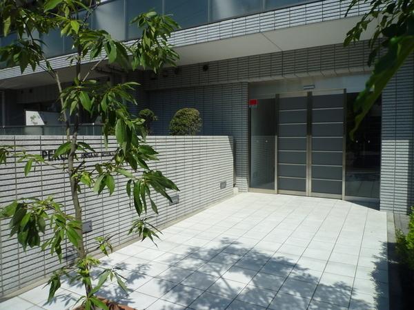 港区南青山３丁目のマンション