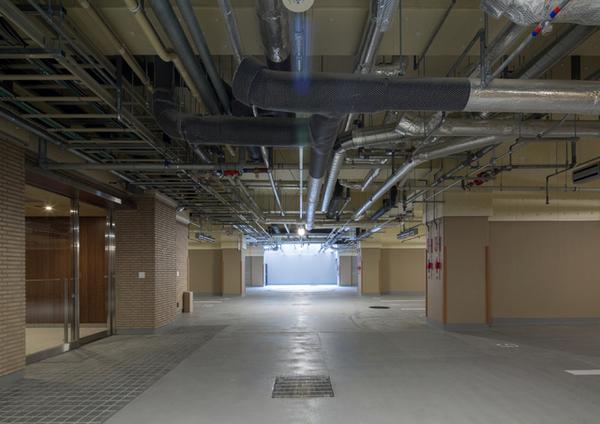 港区六本木５丁目のマンション