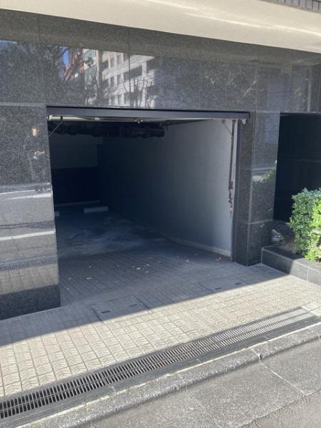 港区三田２丁目のマンション