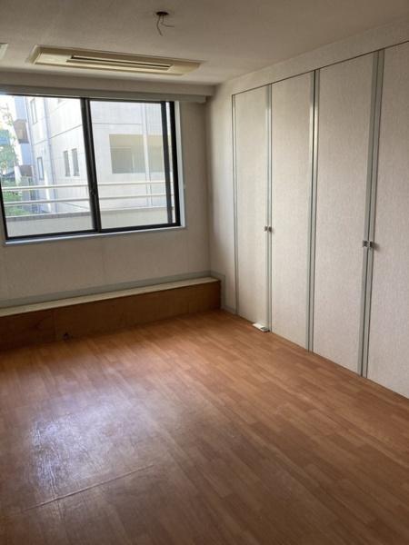 港区三田２丁目のマンション