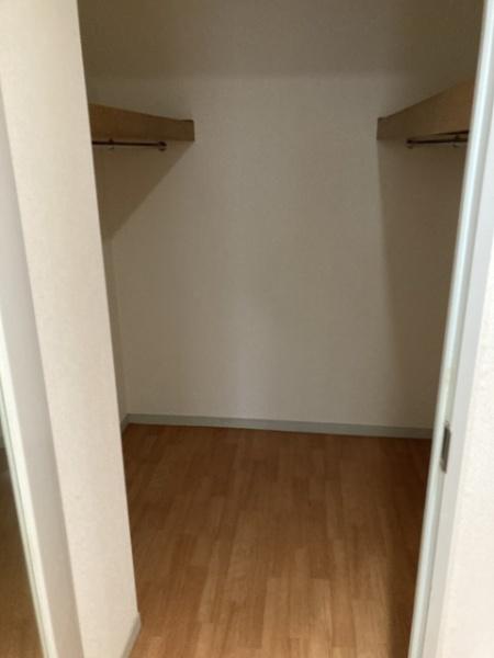 港区三田２丁目のマンション