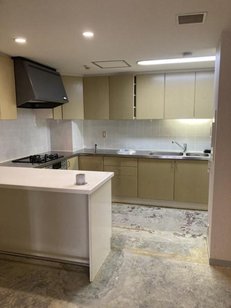 港区三田２丁目のマンション