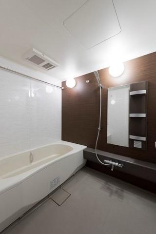 港区三田１丁目のマンション