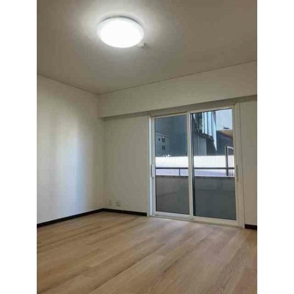 港区南青山４丁目のマンション