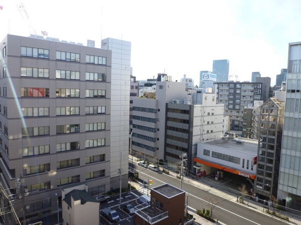中央区新川２丁目のマンション