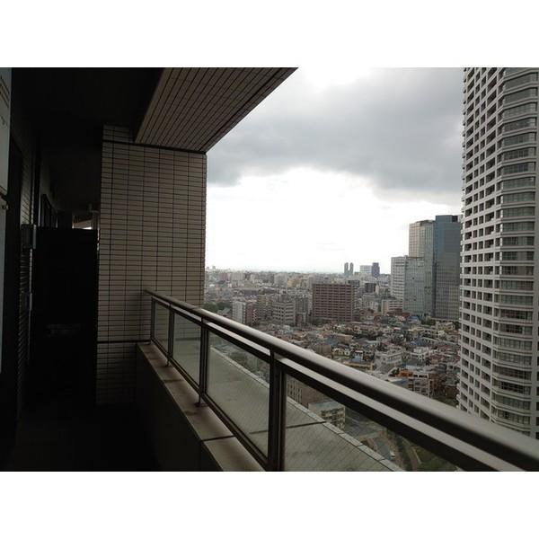 新宿区西新宿６丁目のマンション