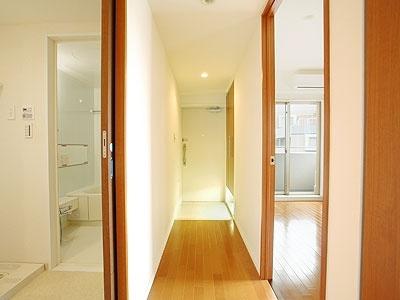世田谷区下馬１丁目のマンション