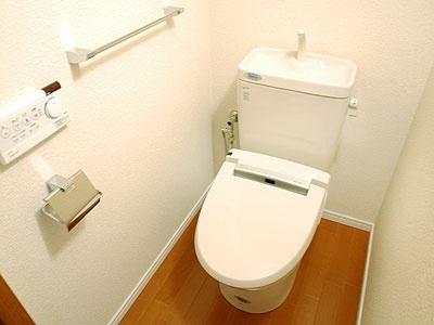 世田谷区下馬１丁目のマンション