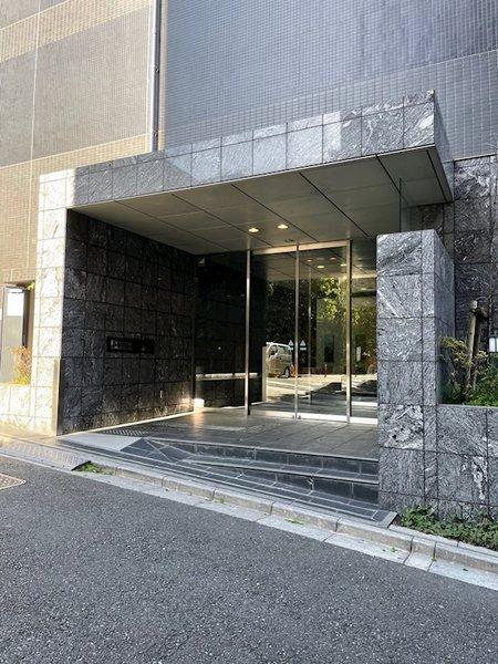 港区西麻布４丁目のマンション