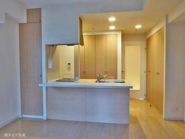 港区芝２丁目のマンション