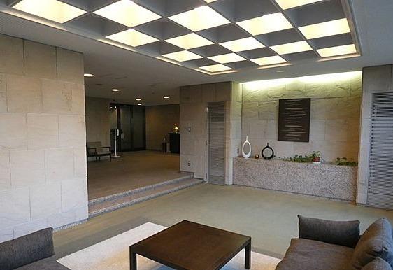 港区南麻布４丁目のマンション