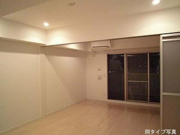 港区芝３丁目のマンション