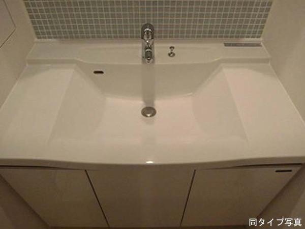 港区芝３丁目のマンション
