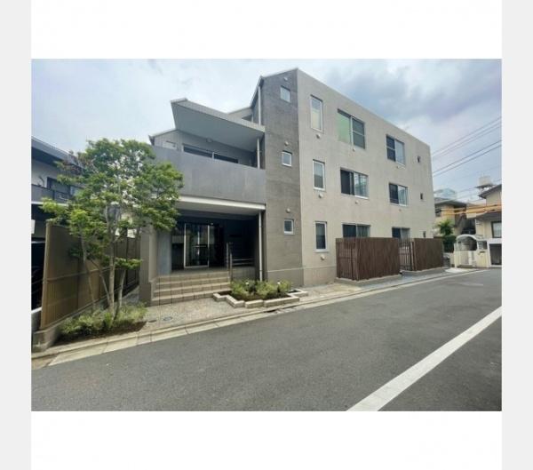 目黒区上目黒３丁目のマンション