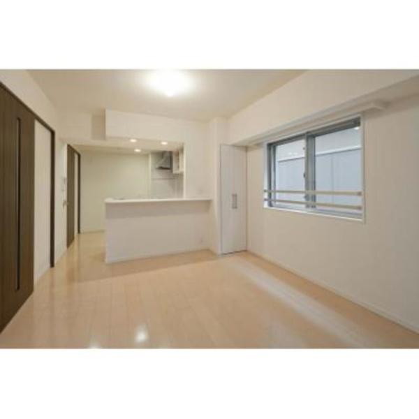 中央区日本橋箱崎町のマンション