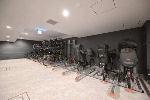 新宿区市谷仲之町のマンション