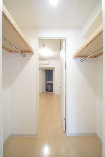 中央区日本橋堀留町２丁目のマンション