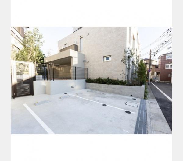 世田谷区代田５丁目のマンション