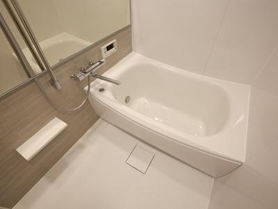 港区六本木１丁目のマンション