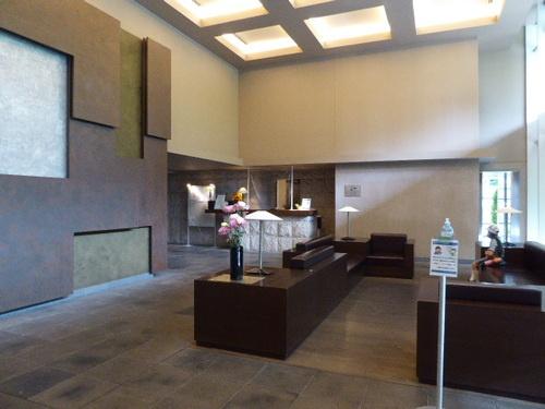 文京区根津２丁目のマンション
