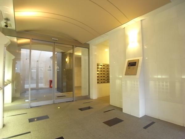 渋谷区上原２丁目のマンション