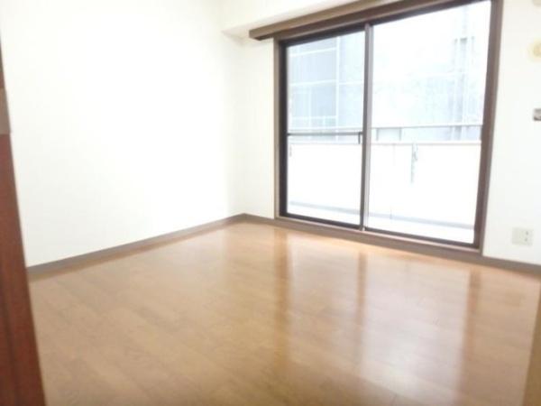 目黒区青葉台４丁目のマンション