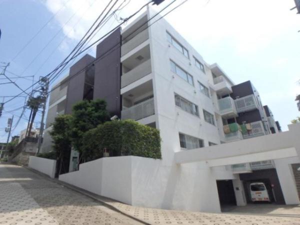 渋谷区鶯谷町のマンション