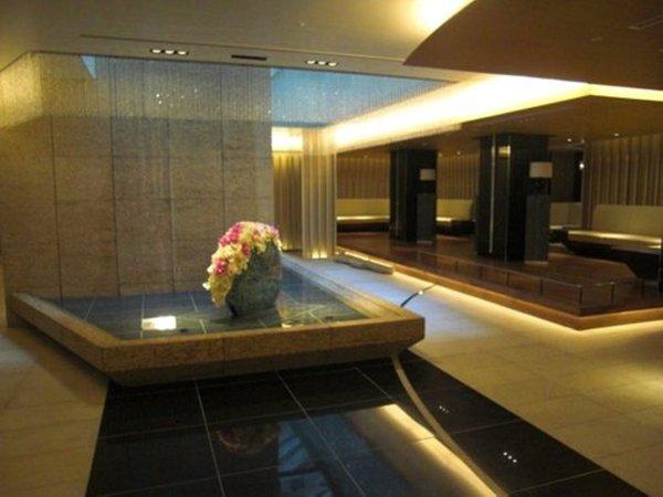 新宿区南元町のマンション