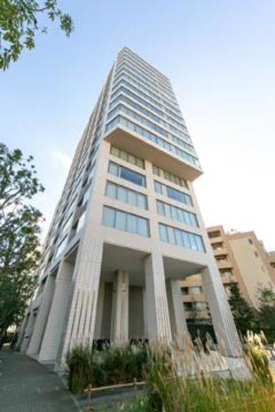 渋谷区神宮前３丁目のマンション