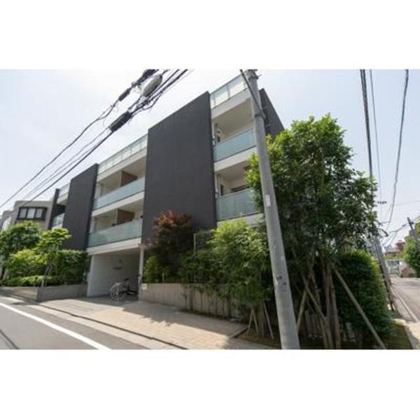 渋谷区神宮前４丁目のマンション