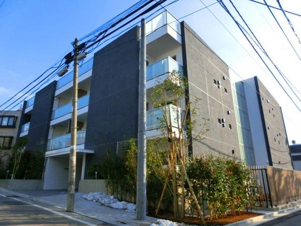 渋谷区神宮前４丁目のマンション