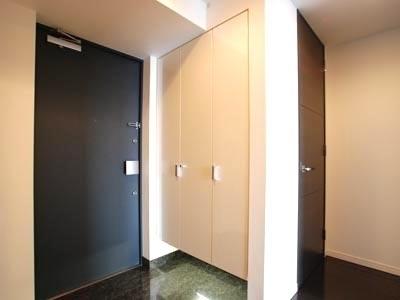中央区湊３丁目のマンション