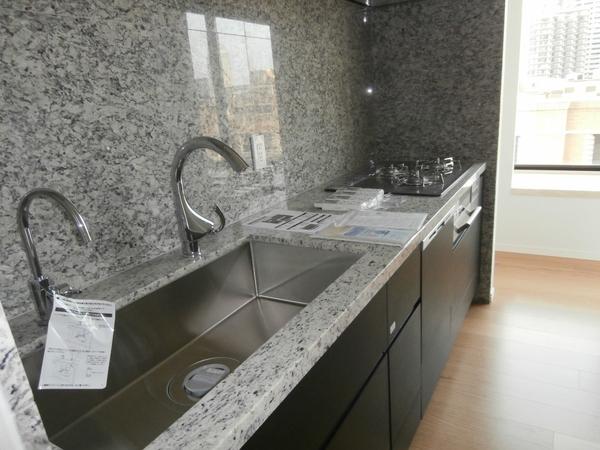 港区麻布台３丁目のマンション