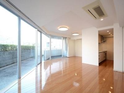 港区南麻布２丁目のマンション