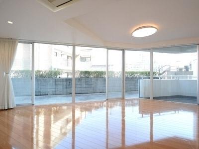 コスモリード南麻布