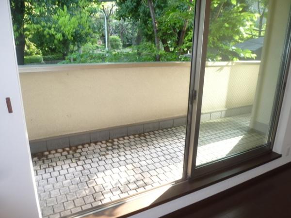 港区西麻布４丁目のアパート