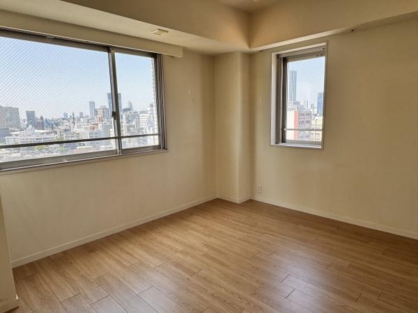 港区南青山６丁目のマンション