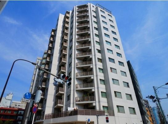 港区南青山６丁目のマンション