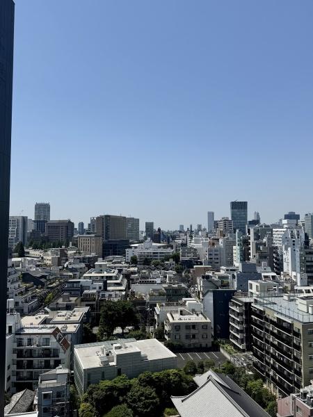 港区南青山６丁目のマンション