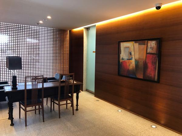 港区南青山６丁目のマンション