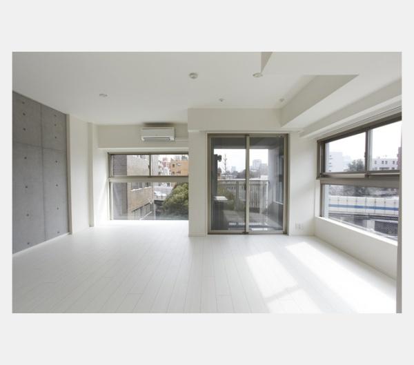 港区六本木５丁目のマンション