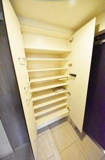 渋谷区渋谷４丁目のマンション