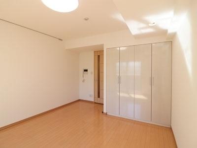 スペーシア三軒茶屋弐番館
