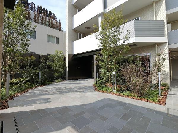 渋谷区神宮前５丁目のマンション