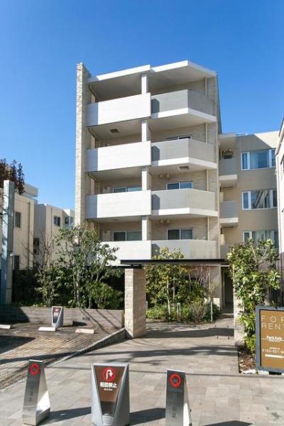 渋谷区神宮前５丁目のマンション