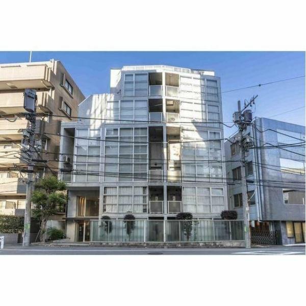 渋谷区代々木１丁目のマンション