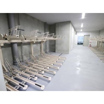 中央区日本橋本町４丁目のマンション